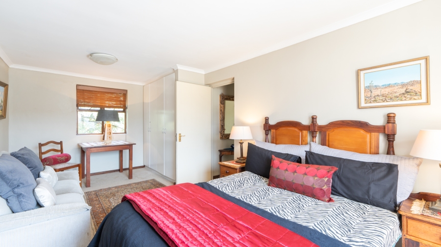 2 Bedroom Property for Sale in Boschenmeer Golf Country Estate Western Cape